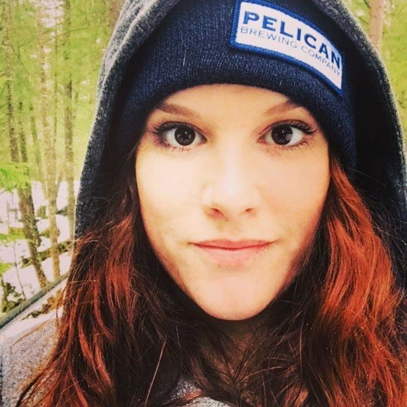 Meet your Posher, Monica - Picture 6 of 8